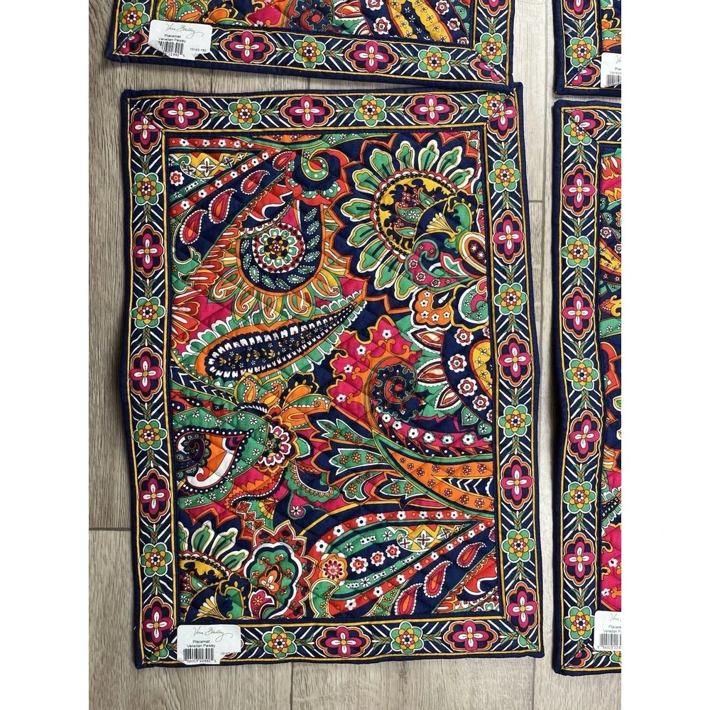 Vera Bradley Quilted Placemats (4) & Napkin (4) Set Venetian Paisley NEW